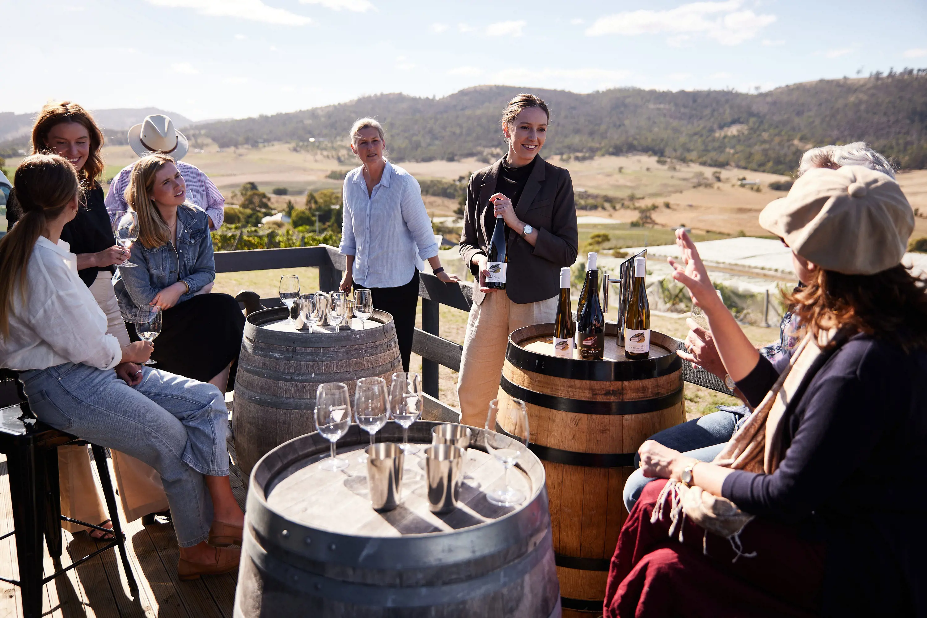 VIP Limo Bus Wine Tour for Large Groups