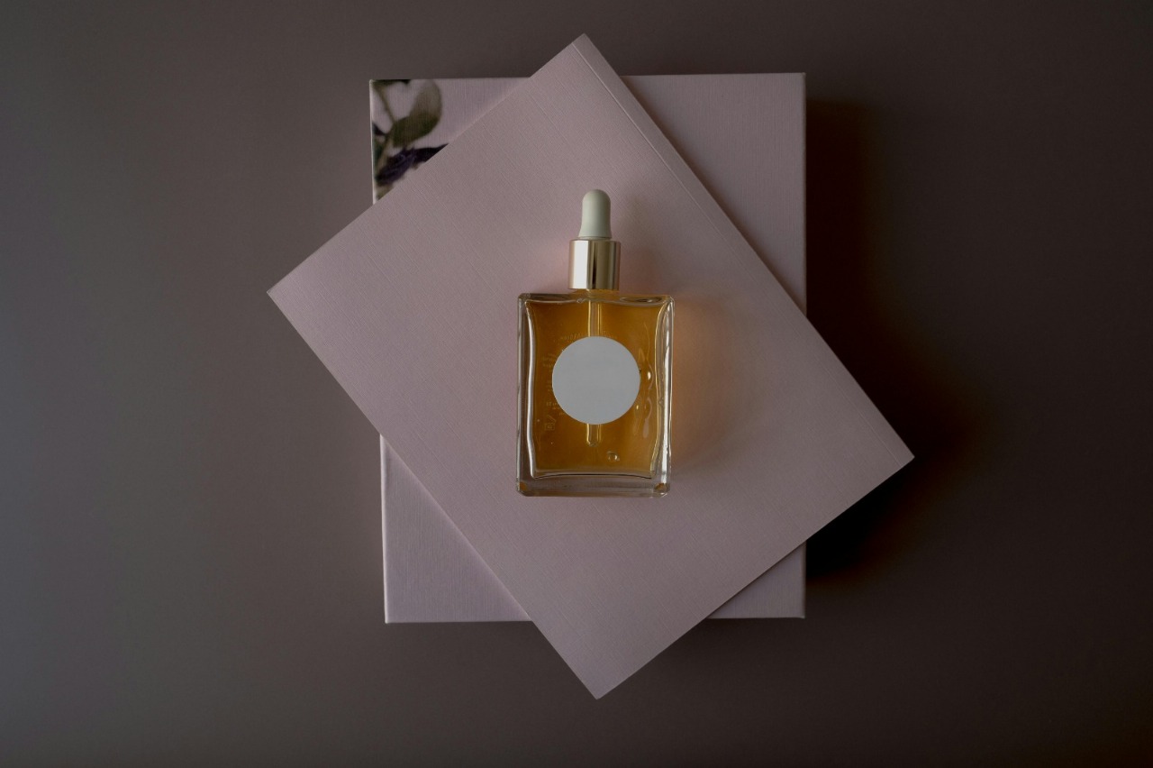 Why You Need a Discovery Set Niche Perfume in Your Fragrance Collection