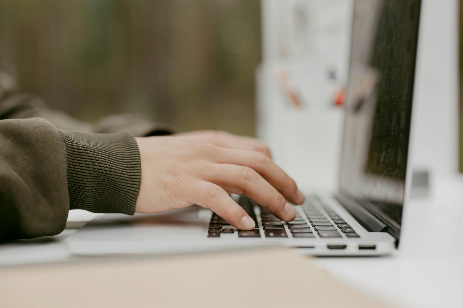 Best LinkedIn Account Rental Services for 2025