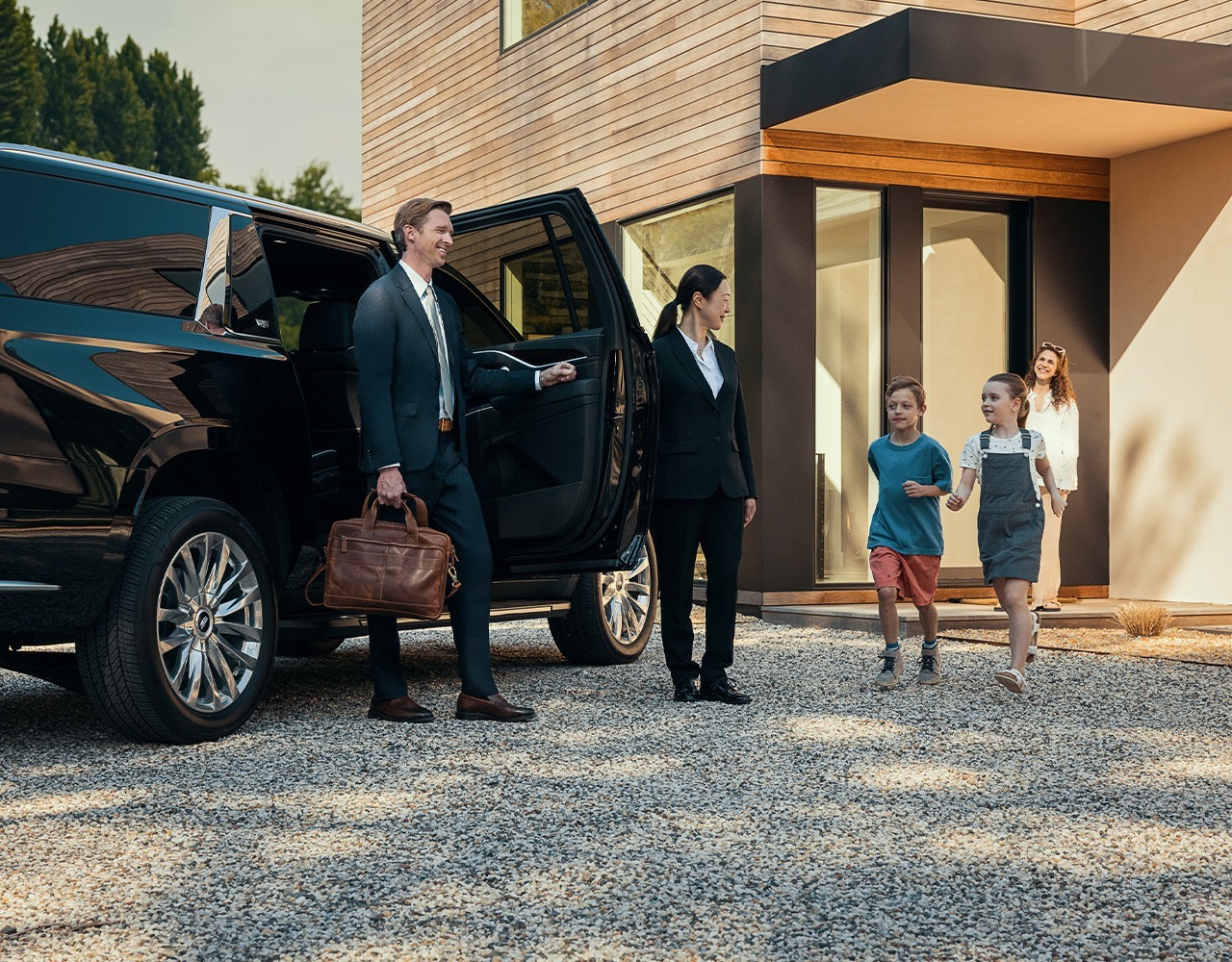 Chauffeur Service NYC – True North VIP Luxury Travel to the Hamptons