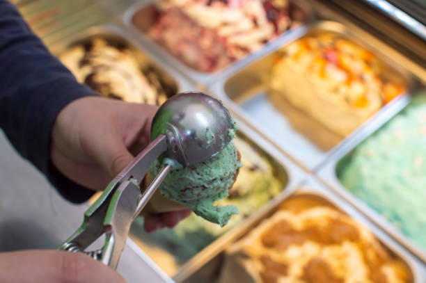 Make Your Celebration Special – Book Ice Cream Cart For Party