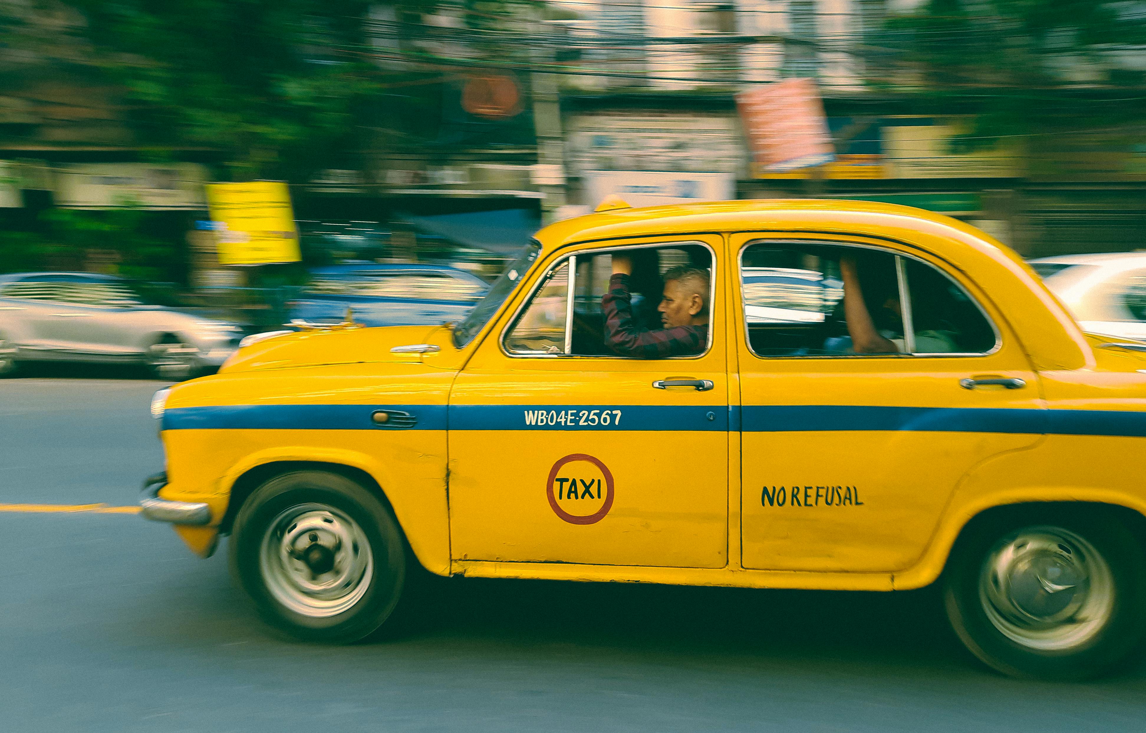 Luxury Taxis for Heathrow Transfers in Surrey