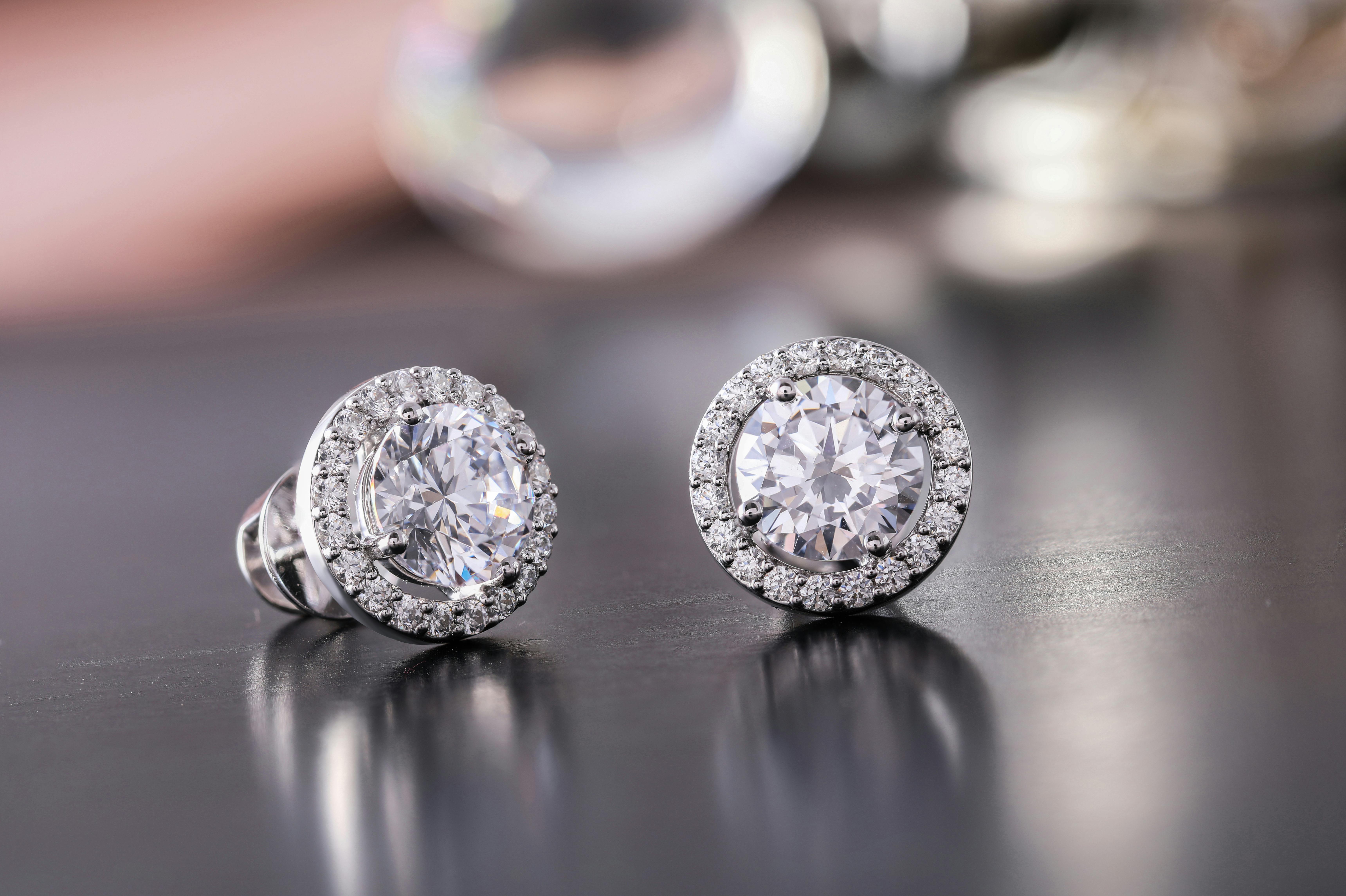 Elegant Diamond Stud Earrings for Every Occasion